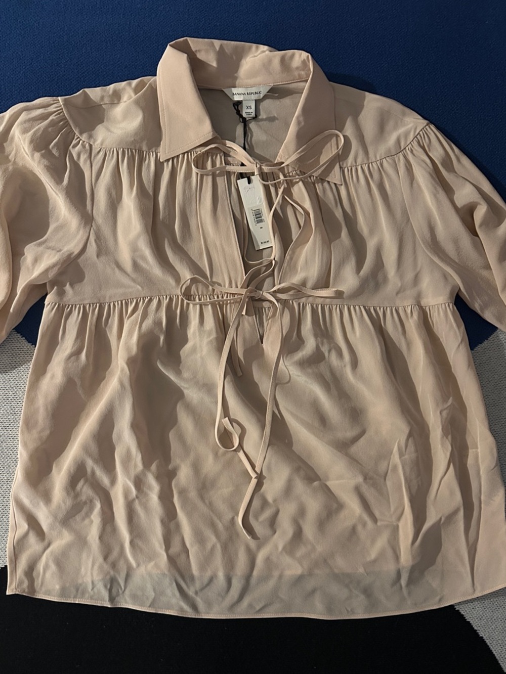 Banana Republic Pale Pink Tie-Front Ruffle Blouse